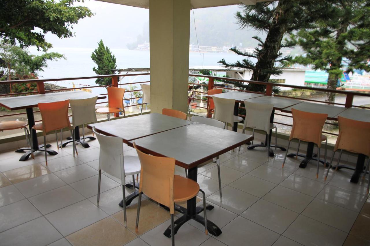 Pandu Lakeside Hotel Parapat Esterno foto